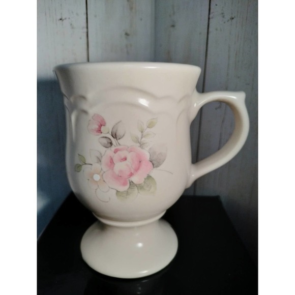 Pfaltzgraff Vintage Tea Rose Pedestal Coffee Mug 10 oz 1970's REPLACEMENT PIECE - Picture 1 of 6